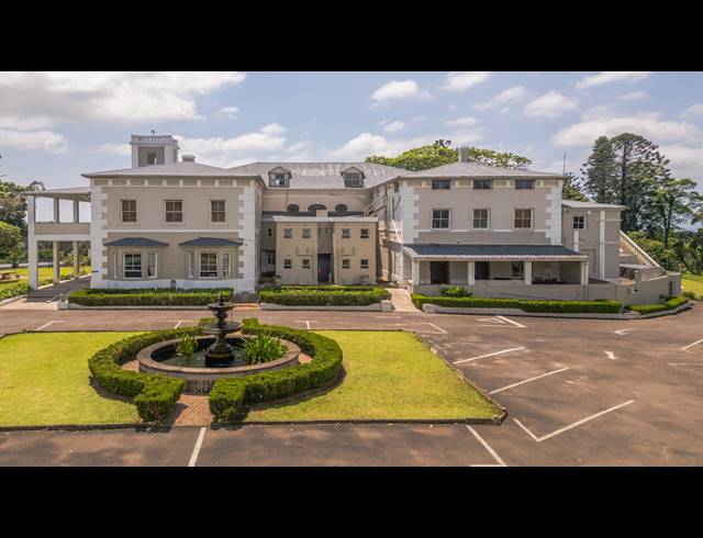 20 BEDROOM GUEST HOUSE FOR SALE IN BALLITO CENTRAL